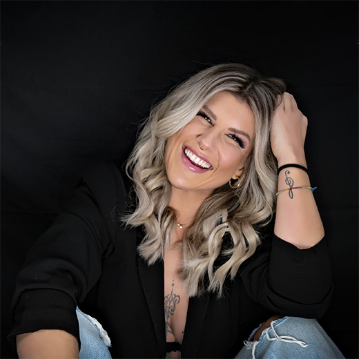 Künstlerbild von Alisha - Höfke Booking - Sängerin aus Solingen